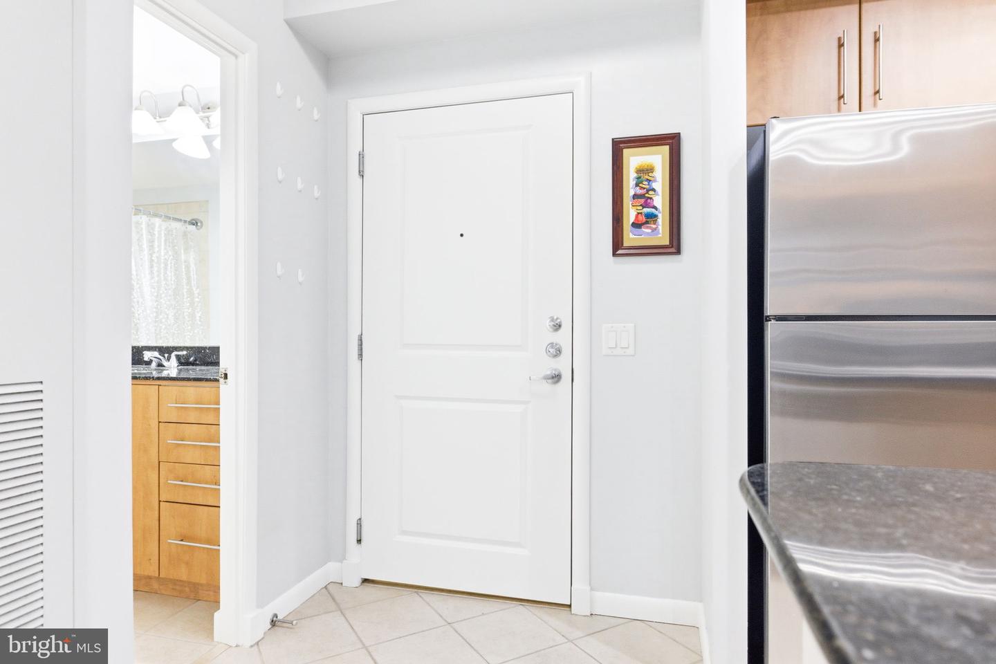 1021 N GARFIELD ST #404, ARLINGTON, Virginia 22201, 1 Bedroom Bedrooms, ,1 BathroomBathrooms,Residential,For sale,1021 N GARFIELD ST #404,VAAR2069384 MLS # VAAR2069384