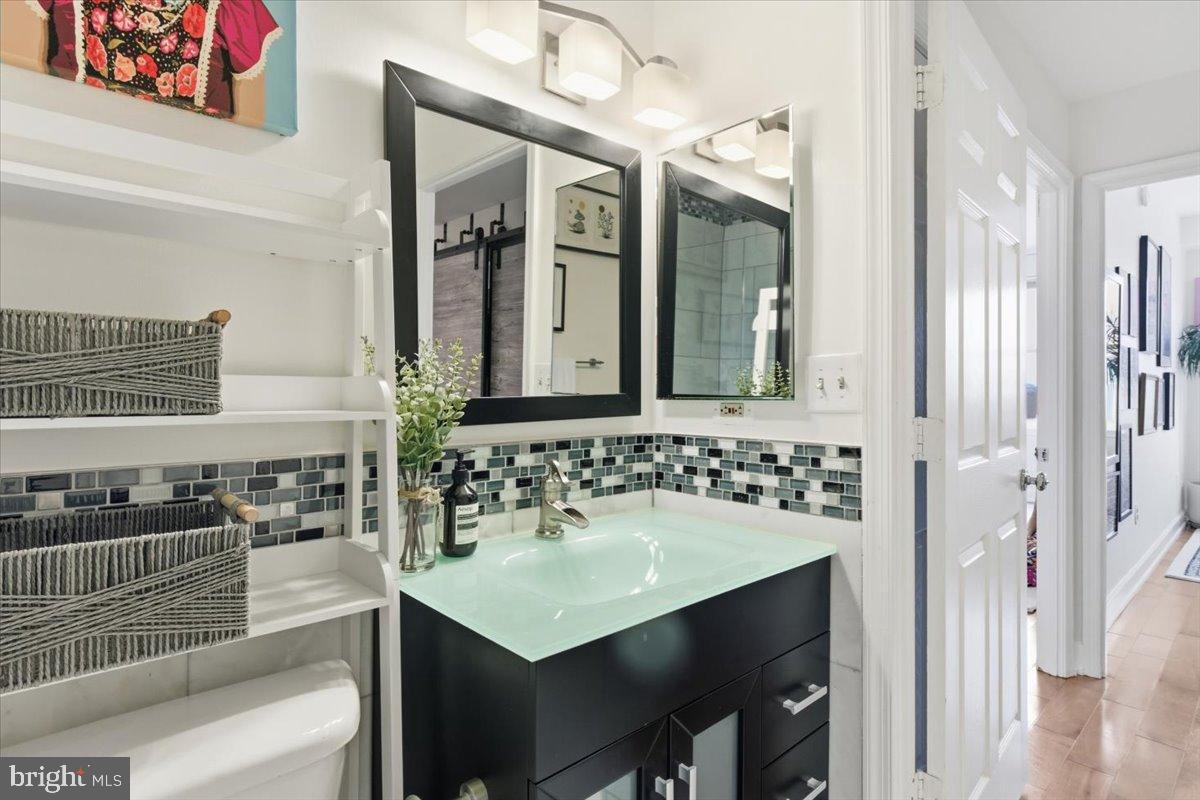 2001 12TH ST NW #406, WASHINGTON, District Of Columbia 20009, 2 Bedrooms Bedrooms, 4 Rooms Rooms,2 BathroomsBathrooms,Residential,For sale,2001 12TH ST NW #406,DCDC2248174 MLS # DCDC2248174 2001 12TH ST NW #406, WASHINGTON, District Of Columbia 20009, 2 Bedrooms Bedrooms, 4 Rooms Rooms,2 BathroomsBathrooms,Residential,For sale,2001 12TH ST NW #406,DCDC2248174 MLS # DCDC2248174