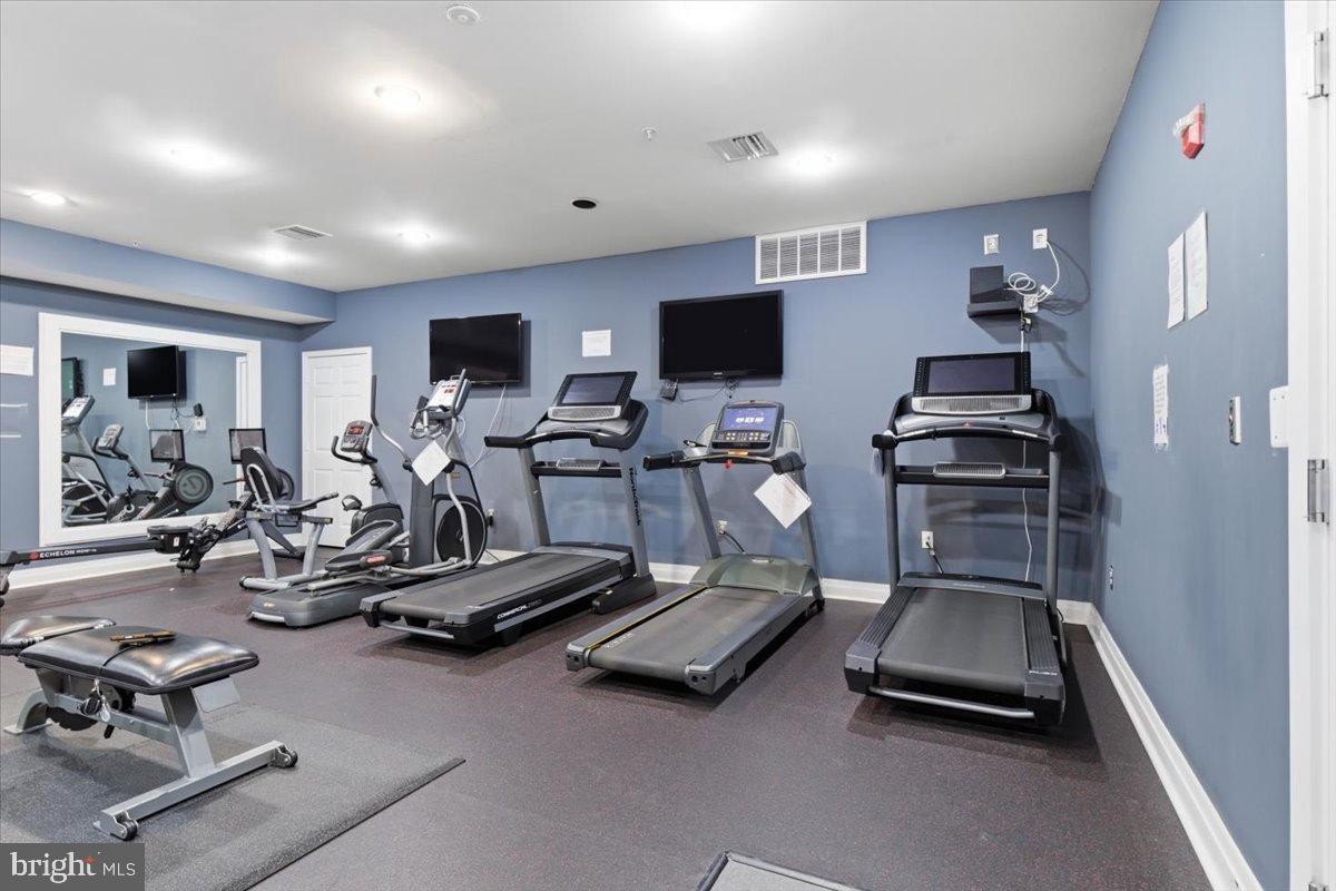 2001 12TH ST NW #406, WASHINGTON, District Of Columbia 20009, 2 Bedrooms Bedrooms, 4 Rooms Rooms,2 BathroomsBathrooms,Residential,For sale,2001 12TH ST NW #406,DCDC2248174 MLS # DCDC2248174 2001 12TH ST NW #406, WASHINGTON, District Of Columbia 20009, 2 Bedrooms Bedrooms, 4 Rooms Rooms,2 BathroomsBathrooms,Residential,For sale,2001 12TH ST NW #406,DCDC2248174 MLS # DCDC2248174