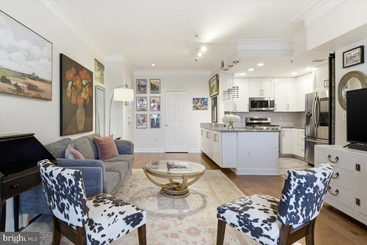 2001 12TH ST NW #406, WASHINGTON, District Of Columbia 20009, 2 Bedrooms Bedrooms, 4 Rooms Rooms,2 BathroomsBathrooms,Residential,For sale,2001 12TH ST NW #406,DCDC2248174 MLS # DCDC2248174 2001 12TH ST NW #406, WASHINGTON, District Of Columbia 20009, 2 Bedrooms Bedrooms, 4 Rooms Rooms,2 BathroomsBathrooms,Residential,For sale,2001 12TH ST NW #406,DCDC2248174 MLS # DCDC2248174