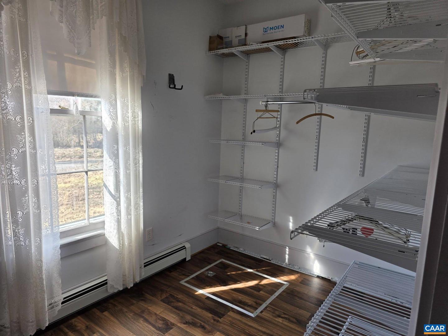 9451 BLACK WALNUT RUN RD, RHOADESVILLE, Virginia 22542, 4 Bedrooms Bedrooms, ,2 BathroomsBathrooms,Residential,For sale,9451 BLACK WALNUT RUN RD,673758 MLS # 673758