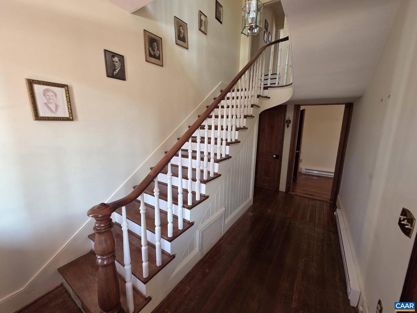 9451 BLACK WALNUT RUN RD, RHOADESVILLE, Virginia 22542, 4 Bedrooms Bedrooms, ,2 BathroomsBathrooms,Residential,For sale,9451 BLACK WALNUT RUN RD,673758 MLS # 673758