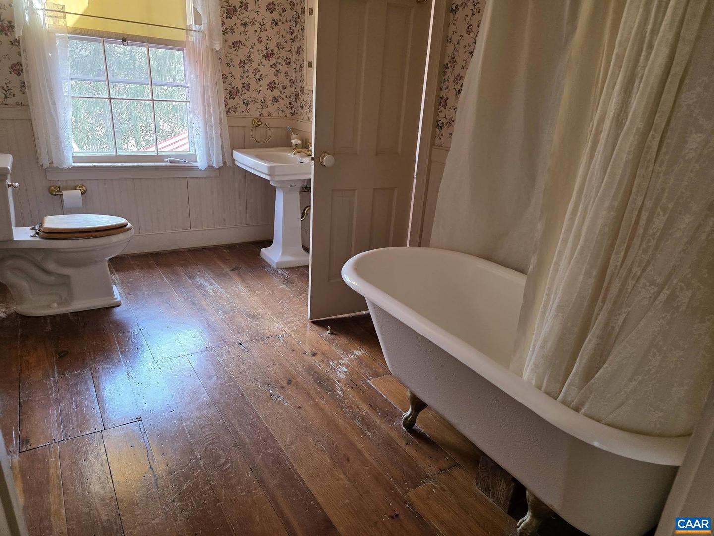 9451 BLACK WALNUT RUN RD, RHOADESVILLE, Virginia 22542, 4 Bedrooms Bedrooms, ,2 BathroomsBathrooms,Residential,For sale,9451 BLACK WALNUT RUN RD,673758 MLS # 673758