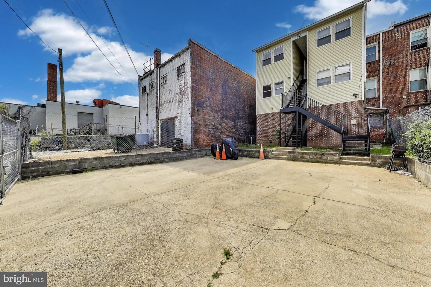 2817 7TH ST NE #2, WASHINGTON, District Of Columbia 20017, 2 Bedrooms Bedrooms, ,1 BathroomBathrooms,Residential,For sale,2817 7TH ST NE #2,DCDC2248176 MLS # DCDC2248176