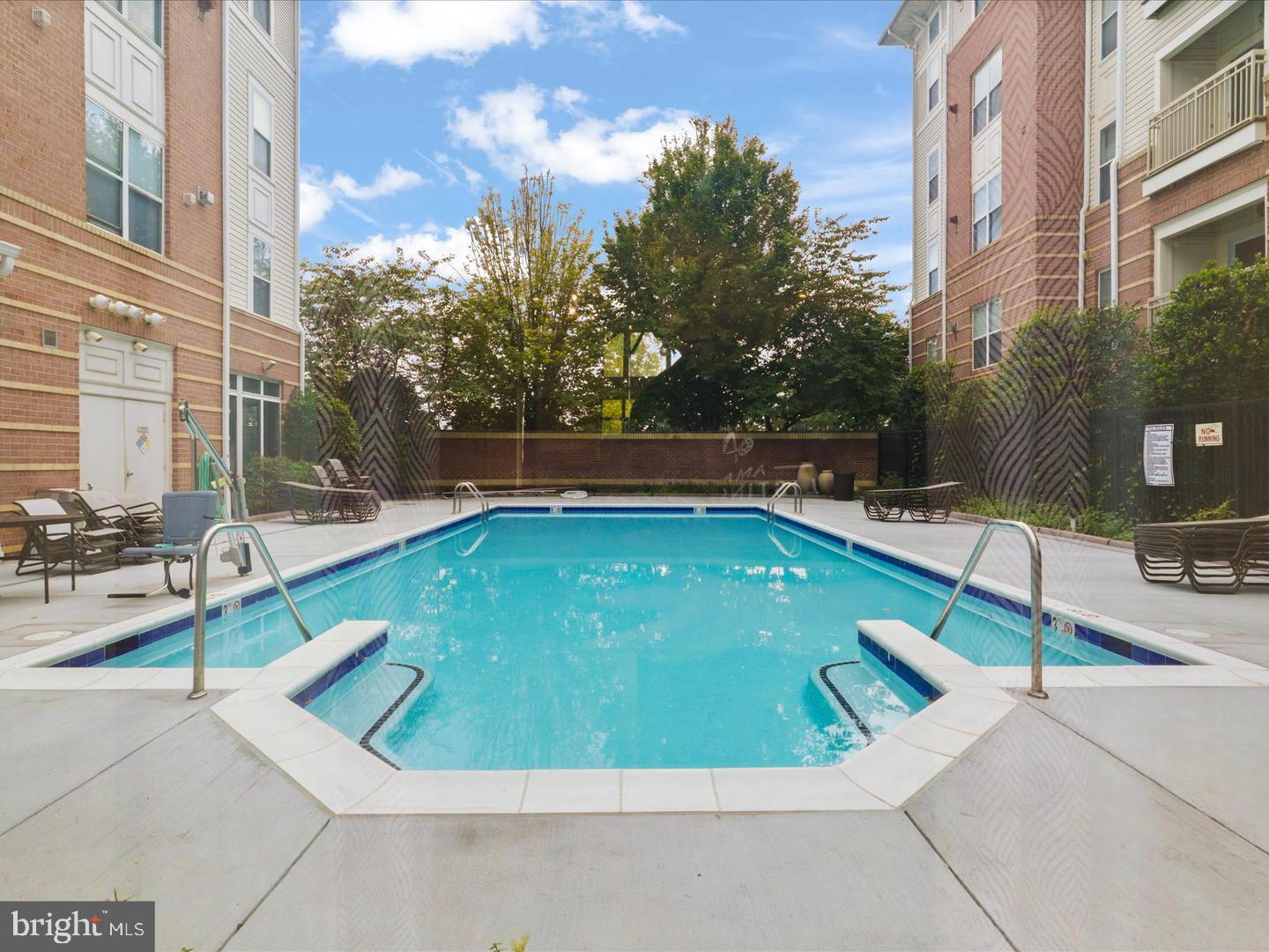 9480 VIRGINIA CENTER BLVD #134, VIENNA, Virginia 22181, 1 Bedroom Bedrooms, ,1 BathroomBathrooms,Residential,For sale,9480 VIRGINIA CENTER BLVD #134,VAFX2293216 MLS # VAFX2293216