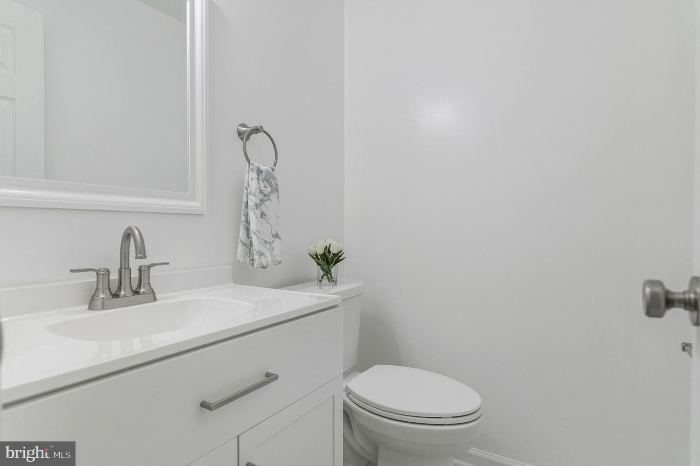 14816 MILLICENT CT, CENTREVILLE, Virginia 20120, 3 Bedrooms Bedrooms, ,3 BathroomsBathrooms,Residential,For sale,14816 MILLICENT CT,VAFX2293224 MLS # VAFX2293224