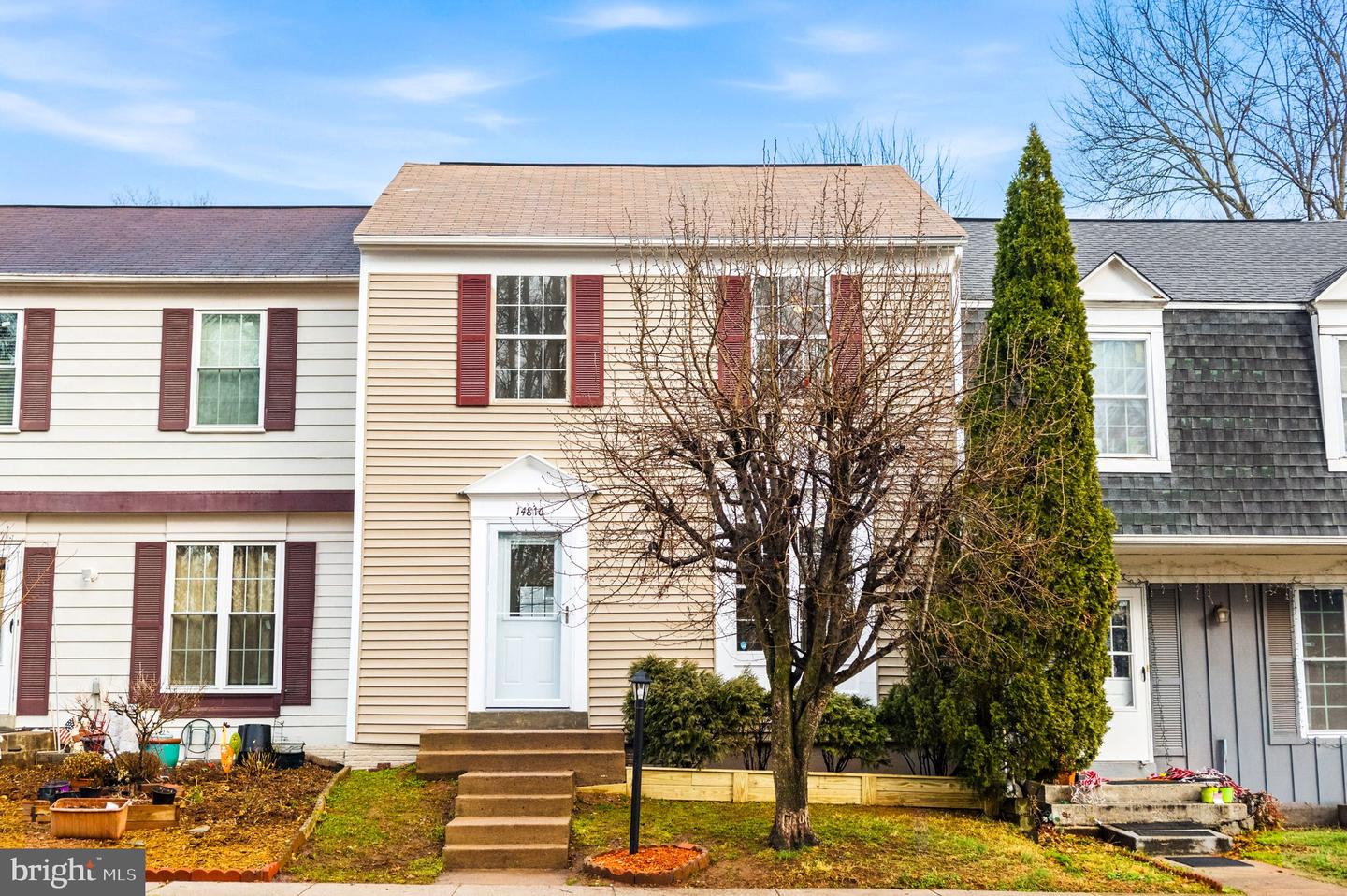 14816 MILLICENT CT, CENTREVILLE, Virginia 20120, 3 Bedrooms Bedrooms, ,3 BathroomsBathrooms,Residential,For sale,14816 MILLICENT CT,VAFX2293224 MLS # VAFX2293224