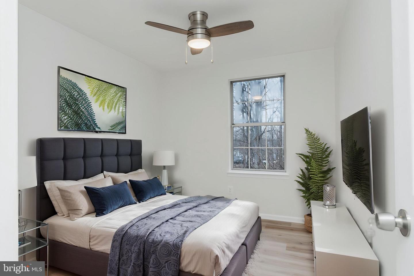 14816 MILLICENT CT, CENTREVILLE, Virginia 20120, 3 Bedrooms Bedrooms, ,3 BathroomsBathrooms,Residential,For sale,14816 MILLICENT CT,VAFX2293224 MLS # VAFX2293224