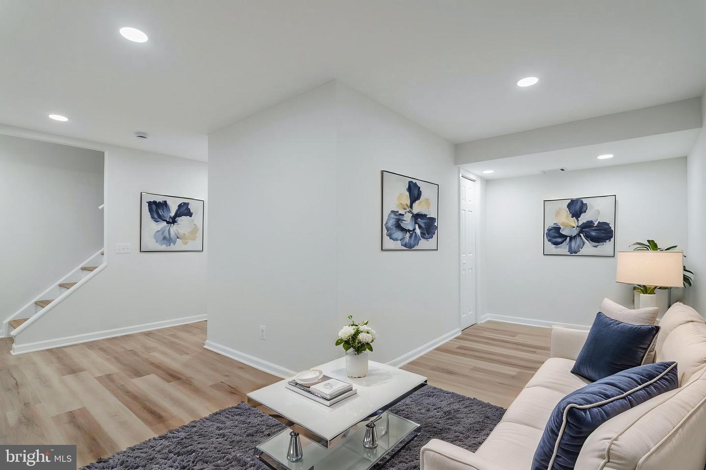 14816 MILLICENT CT, CENTREVILLE, Virginia 20120, 3 Bedrooms Bedrooms, ,3 BathroomsBathrooms,Residential,For sale,14816 MILLICENT CT,VAFX2293224 MLS # VAFX2293224