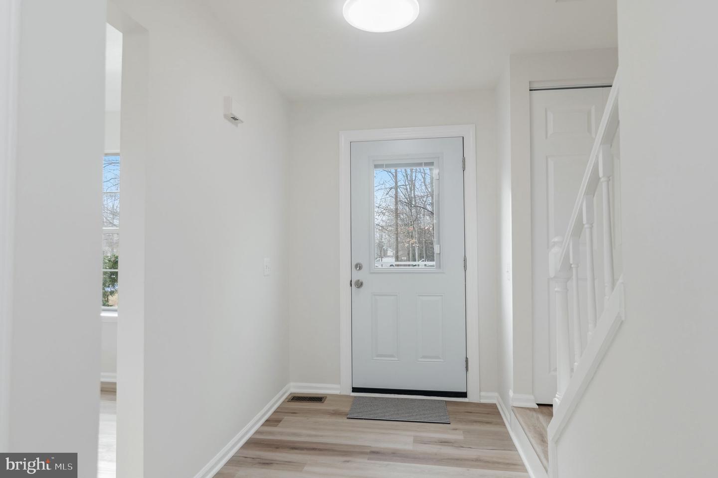 14816 MILLICENT CT, CENTREVILLE, Virginia 20120, 3 Bedrooms Bedrooms, ,3 BathroomsBathrooms,Residential,For sale,14816 MILLICENT CT,VAFX2293224 MLS # VAFX2293224