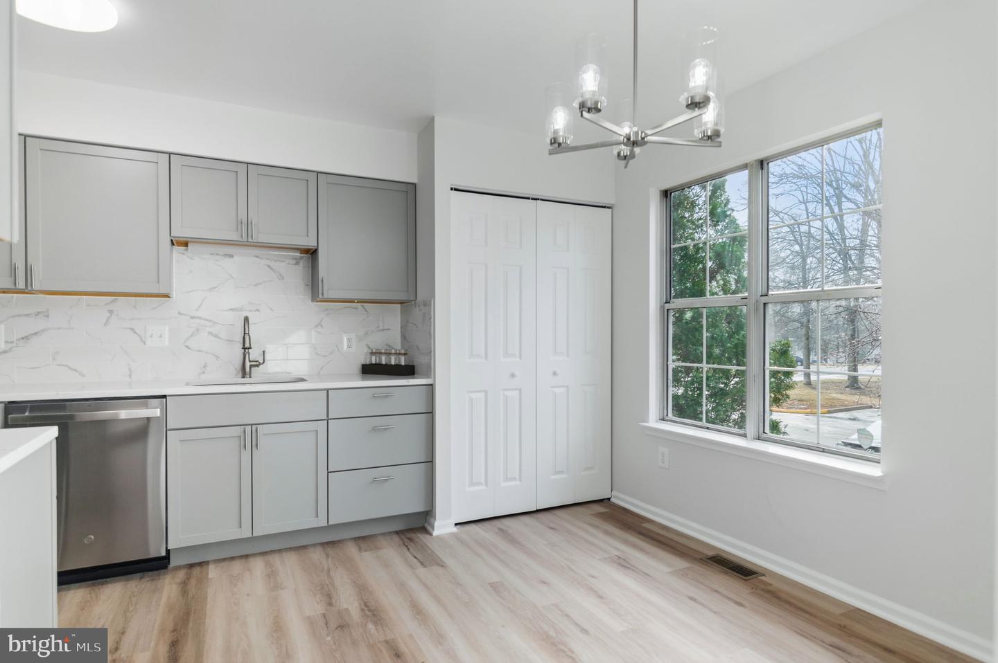 14816 MILLICENT CT, CENTREVILLE, Virginia 20120, 3 Bedrooms Bedrooms, ,3 BathroomsBathrooms,Residential,For sale,14816 MILLICENT CT,VAFX2293224 MLS # VAFX2293224