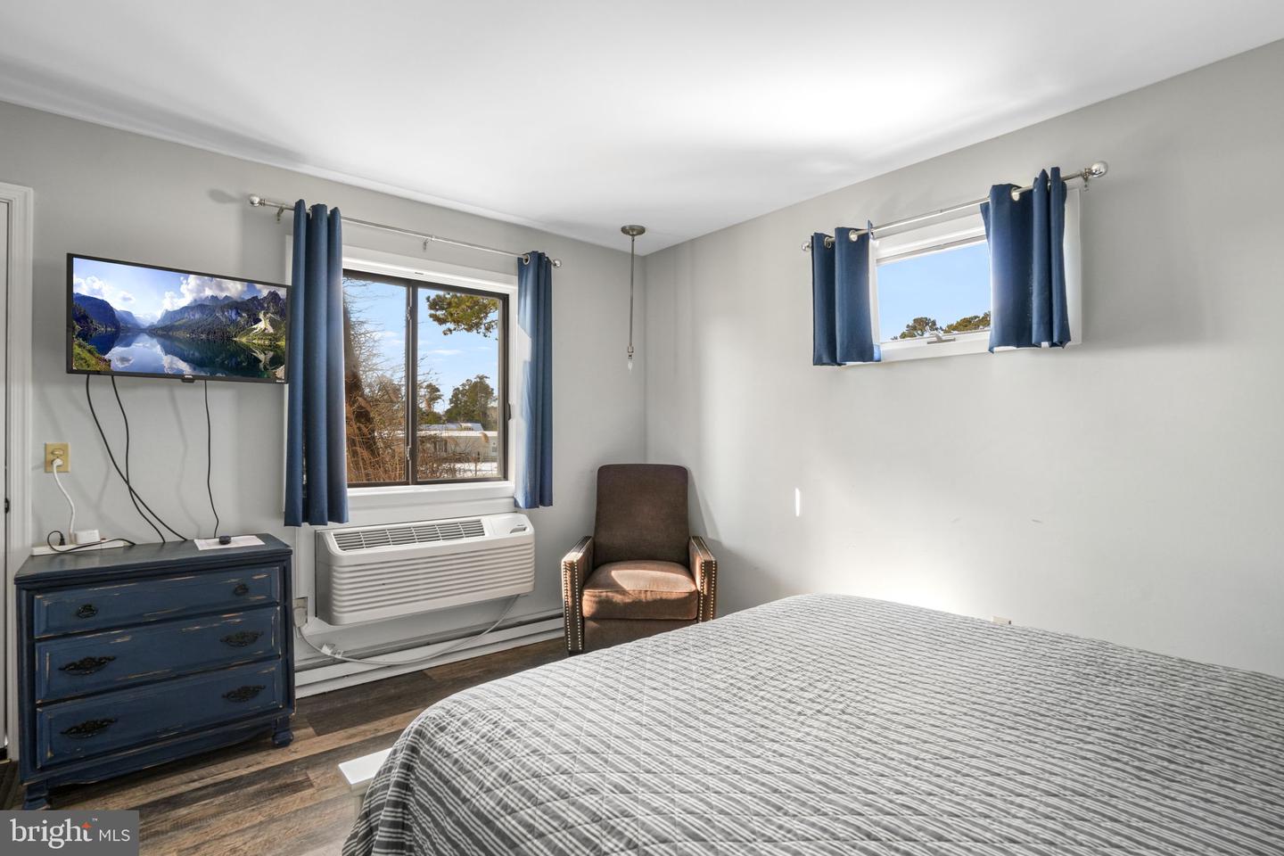 6570 COACHS LN #111, CHINCOTEAGUE ISLAND, Virginia 23336, 2 Bedrooms Bedrooms, ,2 BathroomsBathrooms,Residential,For sale,6570 COACHS LN #111,VAAC2002638 MLS # VAAC2002638