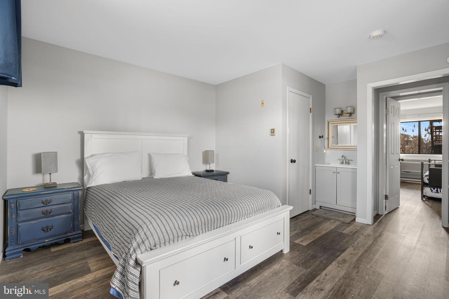 6570 COACHS LN #111, CHINCOTEAGUE ISLAND, Virginia 23336, 2 Bedrooms Bedrooms, ,2 BathroomsBathrooms,Residential,For sale,6570 COACHS LN #111,VAAC2002638 MLS # VAAC2002638