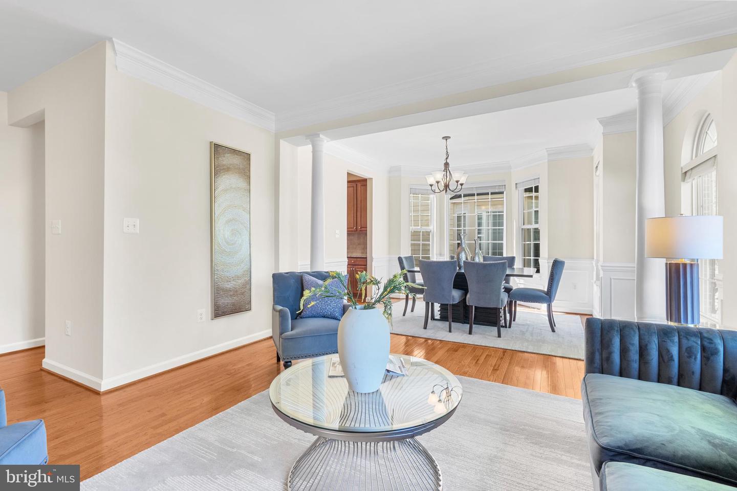 4509 RHETT LN, FAIRFAX, Virginia 22030, 4 Bedrooms Bedrooms, ,3 BathroomsBathrooms,Residential,For sale,4509 RHETT LN,VAFX2293256 MLS # VAFX2293256