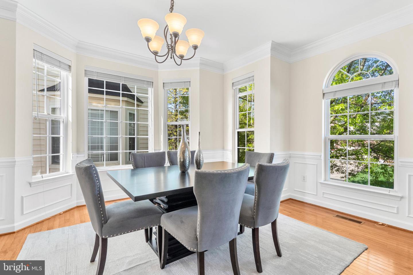 4509 RHETT LN, FAIRFAX, Virginia 22030, 4 Bedrooms Bedrooms, ,3 BathroomsBathrooms,Residential,For sale,4509 RHETT LN,VAFX2293256 MLS # VAFX2293256