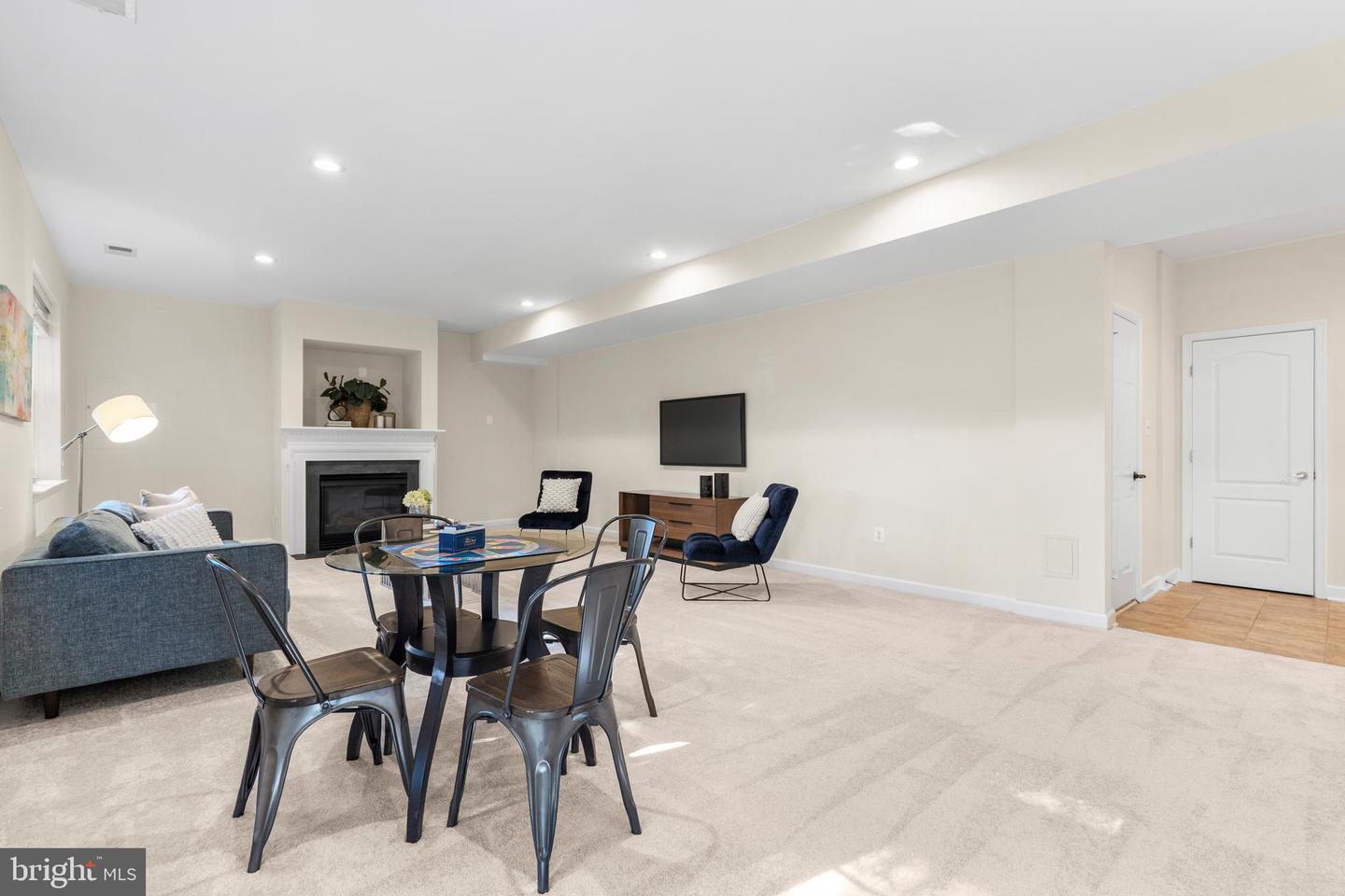 4509 RHETT LN, FAIRFAX, Virginia 22030, 4 Bedrooms Bedrooms, ,3 BathroomsBathrooms,Residential,For sale,4509 RHETT LN,VAFX2293256 MLS # VAFX2293256