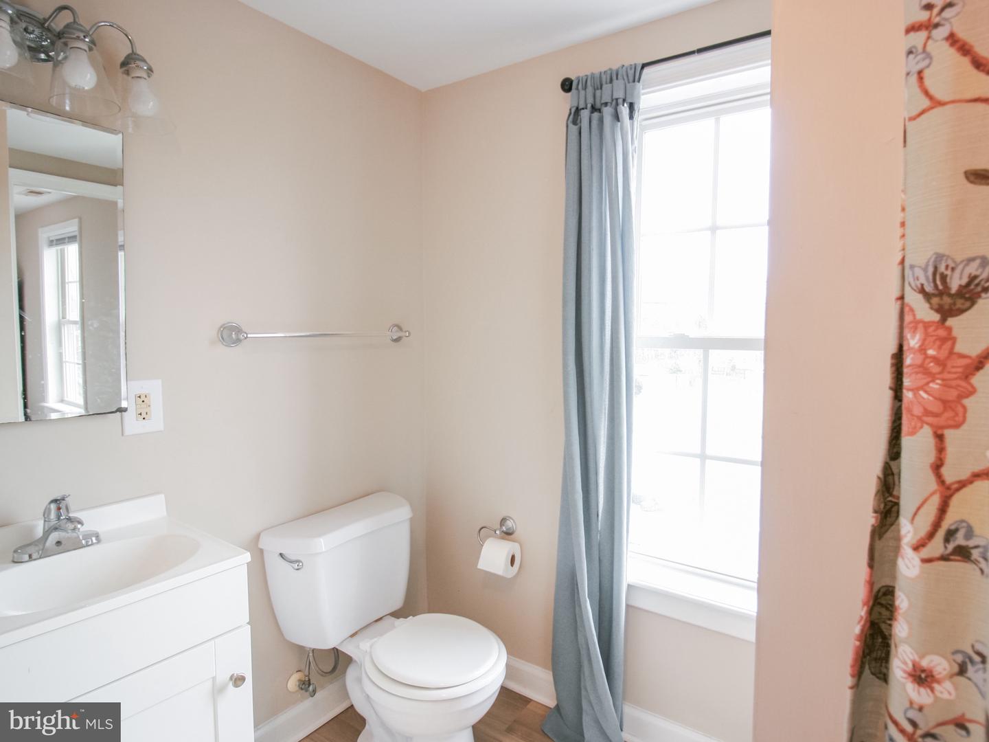 324 MINERAL AVE, MINERAL, Virginia 23117, 3 Bedrooms Bedrooms, ,2 BathroomsBathrooms,Residential,For sale,324 MINERAL AVE,VALA2009362 MLS # VALA2009362