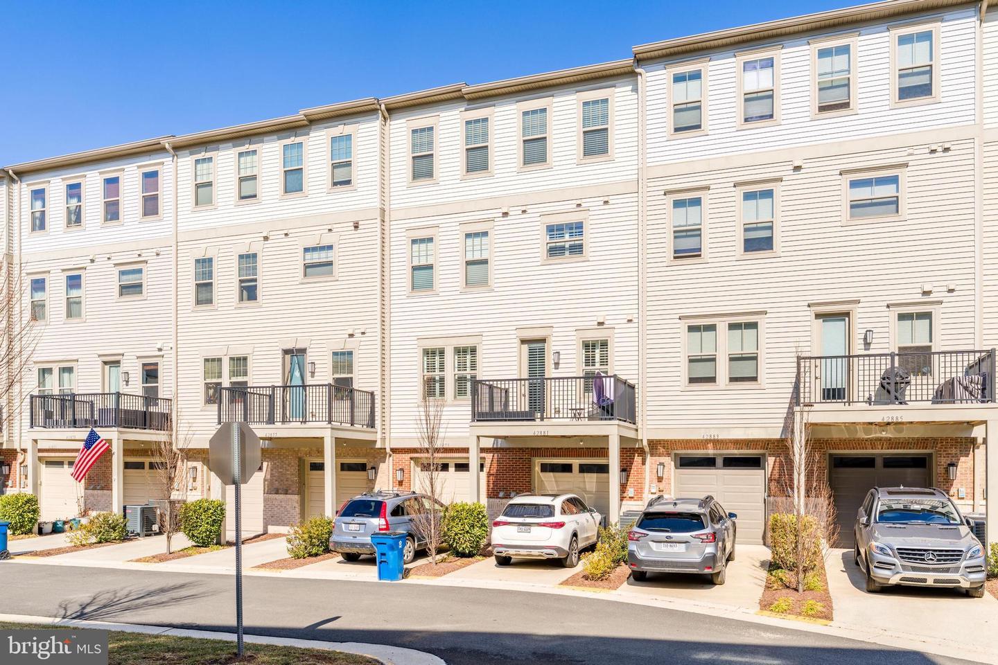 42881 LITTLEHALES TER, ASHBURN, Virginia 20148, 3 Bedrooms Bedrooms, ,2 BathroomsBathrooms,Residential,For sale,42881 LITTLEHALES TER,VALO2116950 MLS # VALO2116950