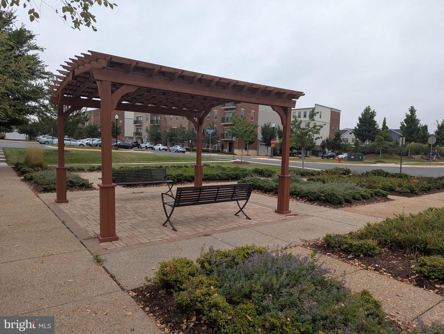 42881 LITTLEHALES TER, ASHBURN, Virginia 20148, 3 Bedrooms Bedrooms, ,2 BathroomsBathrooms,Residential,For sale,42881 LITTLEHALES TER,VALO2116950 MLS # VALO2116950