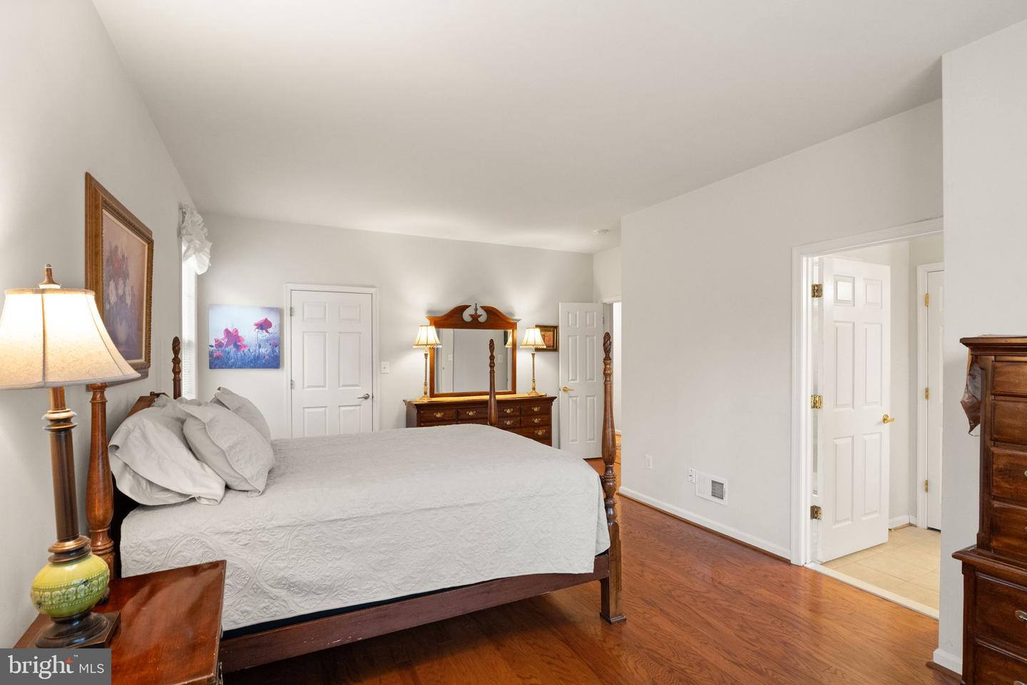 6116 PINEY GROVE WAY, GAINESVILLE, Virginia 20155, 4 Bedrooms Bedrooms, ,3 BathroomsBathrooms,Residential,For sale,6116 PINEY GROVE WAY,VAPW2113584 MLS # VAPW2113584