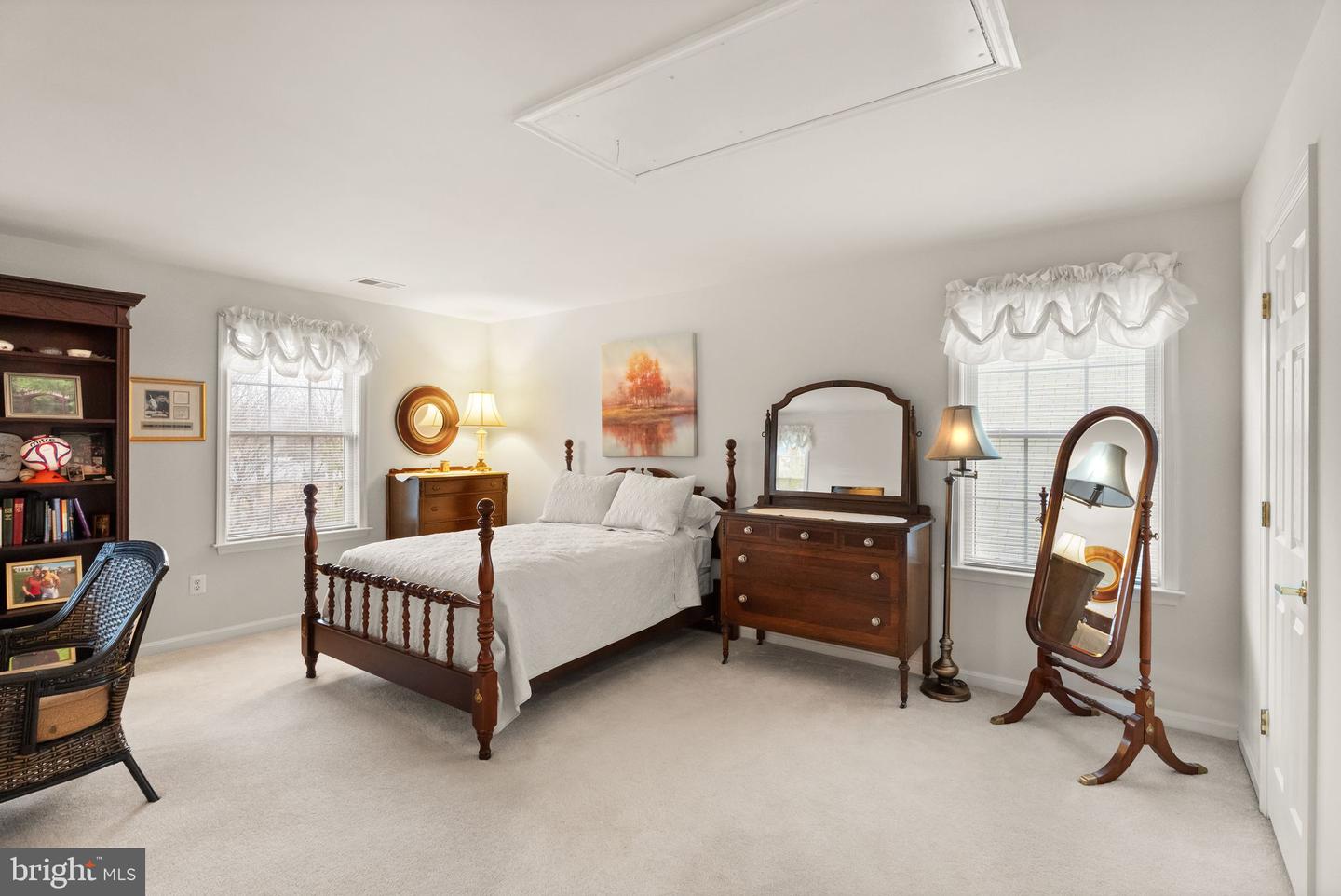 6116 PINEY GROVE WAY, GAINESVILLE, Virginia 20155, 4 Bedrooms Bedrooms, ,3 BathroomsBathrooms,Residential,For sale,6116 PINEY GROVE WAY,VAPW2113584 MLS # VAPW2113584