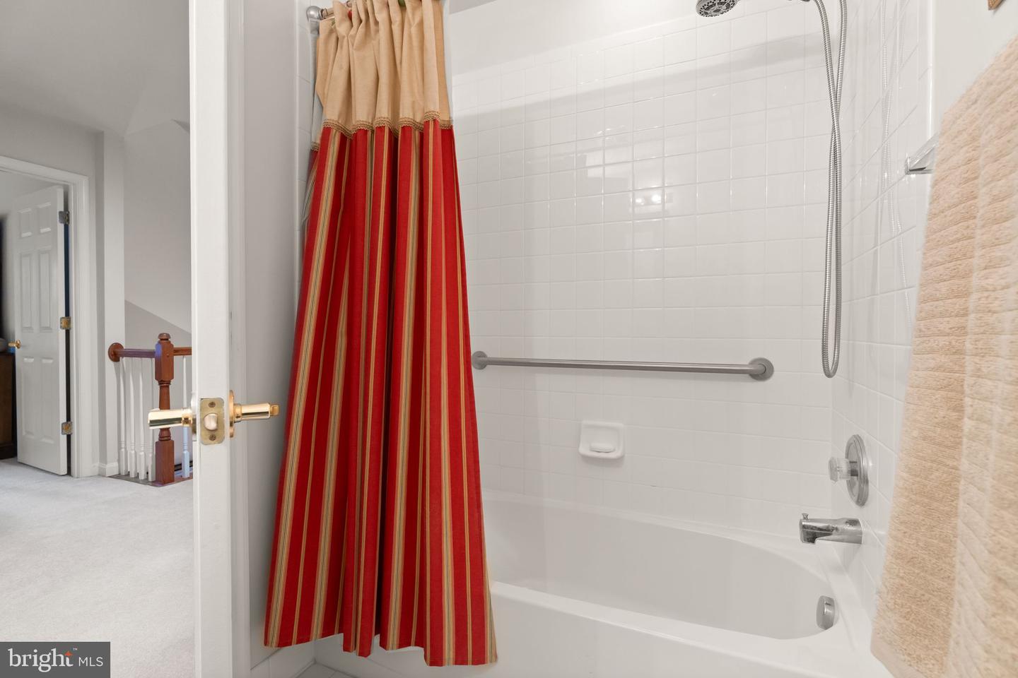 6116 PINEY GROVE WAY, GAINESVILLE, Virginia 20155, 4 Bedrooms Bedrooms, ,3 BathroomsBathrooms,Residential,For sale,6116 PINEY GROVE WAY,VAPW2113584 MLS # VAPW2113584