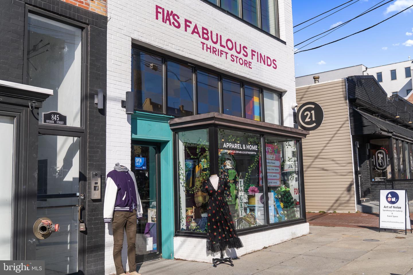 16 GALLATIN ST NW, WASHINGTON, District Of Columbia 20011, 4 Bedrooms Bedrooms, ,3 BathroomsBathrooms,Residential,For sale,16 GALLATIN ST NW,DCDC2248456 MLS # DCDC2248456