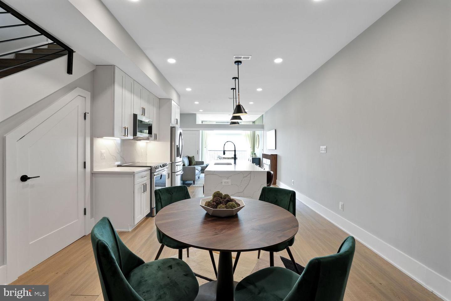 4012 GEORGIA AVE NW #402, WASHINGTON, District Of Columbia 20020, 3 Bedrooms Bedrooms, ,3 BathroomsBathrooms,Residential,For sale,4012 GEORGIA AVE NW #402,DCDC2248478 MLS # DCDC2248478 4012 GEORGIA AVE NW #402, WASHINGTON, District Of Columbia 20020, 3 Bedrooms Bedrooms, ,3 BathroomsBathrooms,Residential,For sale,4012 GEORGIA AVE NW #402,DCDC2248478 MLS # DCDC2248478