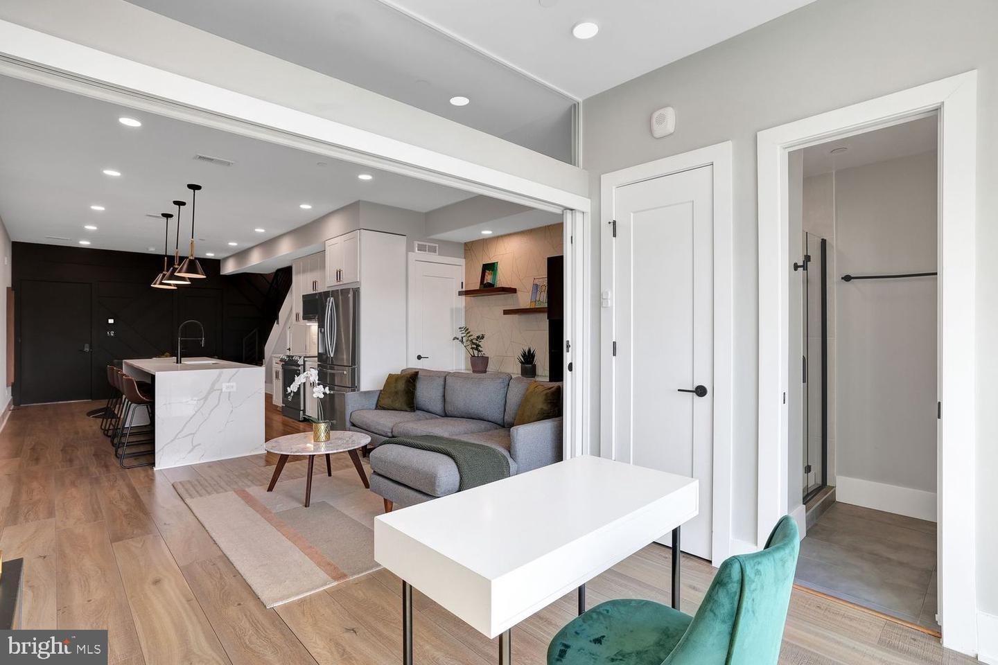 4012 GEORGIA AVE NW #402, WASHINGTON, District Of Columbia 20020, 3 Bedrooms Bedrooms, ,3 BathroomsBathrooms,Residential,For sale,4012 GEORGIA AVE NW #402,DCDC2248478 MLS # DCDC2248478 4012 GEORGIA AVE NW #402, WASHINGTON, District Of Columbia 20020, 3 Bedrooms Bedrooms, ,3 BathroomsBathrooms,Residential,For sale,4012 GEORGIA AVE NW #402,DCDC2248478 MLS # DCDC2248478