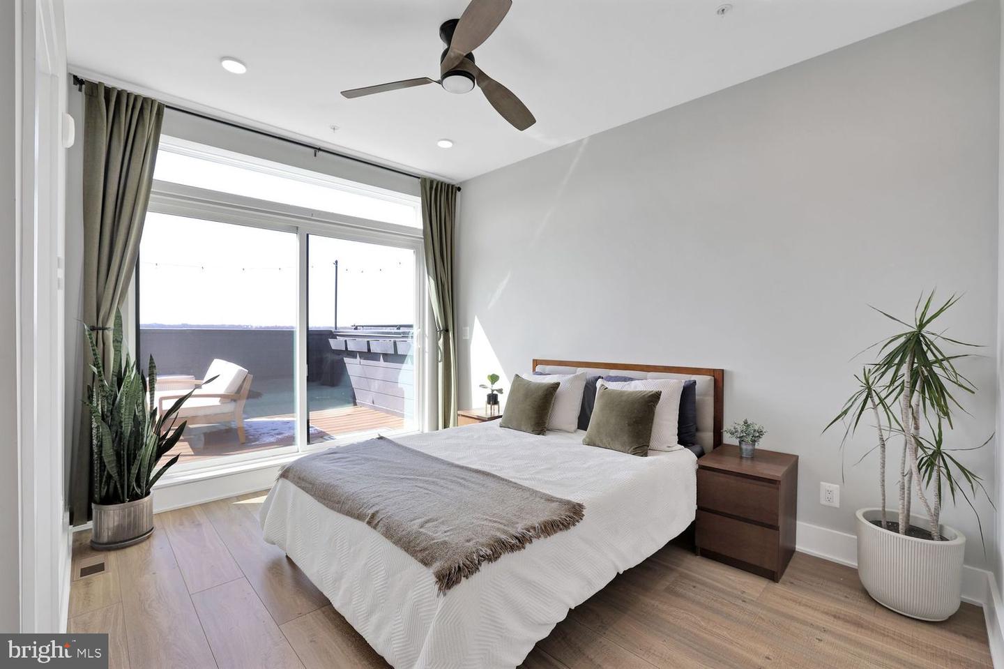 4012 GEORGIA AVE NW #402, WASHINGTON, District Of Columbia 20020, 3 Bedrooms Bedrooms, ,3 BathroomsBathrooms,Residential,For sale,4012 GEORGIA AVE NW #402,DCDC2248478 MLS # DCDC2248478 4012 GEORGIA AVE NW #402, WASHINGTON, District Of Columbia 20020, 3 Bedrooms Bedrooms, ,3 BathroomsBathrooms,Residential,For sale,4012 GEORGIA AVE NW #402,DCDC2248478 MLS # DCDC2248478