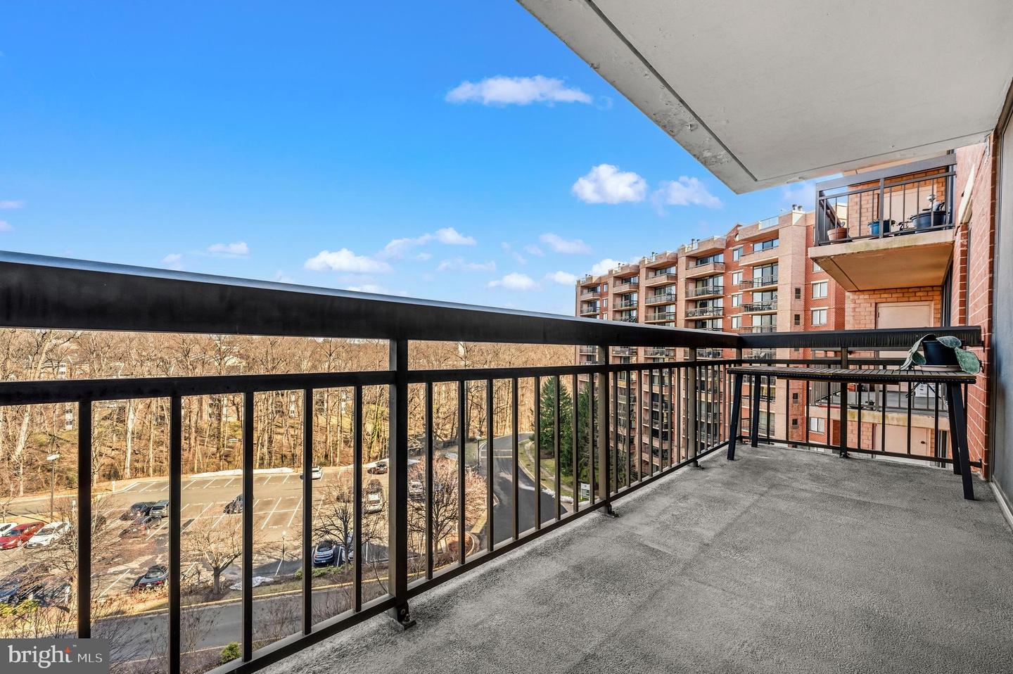 2230 GEORGE C MARSHALL DR #806, FALLS CHURCH, Virginia 22043, 2 Bedrooms Bedrooms, ,2 BathroomsBathrooms,Residential,For sale,2230 GEORGE C MARSHALL DR #806,VAFX2293330 MLS # VAFX2293330