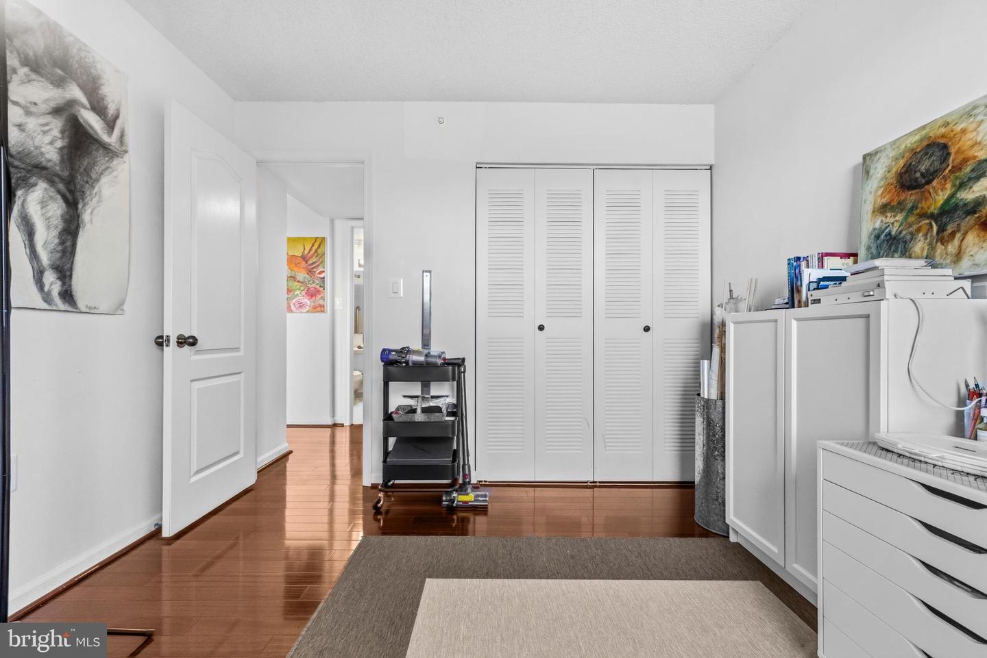 2230 GEORGE C MARSHALL DR #806, FALLS CHURCH, Virginia 22043, 2 Bedrooms Bedrooms, ,2 BathroomsBathrooms,Residential,For sale,2230 GEORGE C MARSHALL DR #806,VAFX2293330 MLS # VAFX2293330