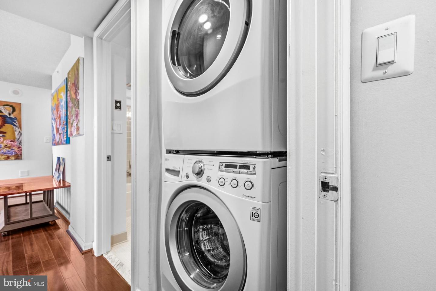 2230 GEORGE C MARSHALL DR #806, FALLS CHURCH, Virginia 22043, 2 Bedrooms Bedrooms, ,2 BathroomsBathrooms,Residential,For sale,2230 GEORGE C MARSHALL DR #806,VAFX2293330 MLS # VAFX2293330