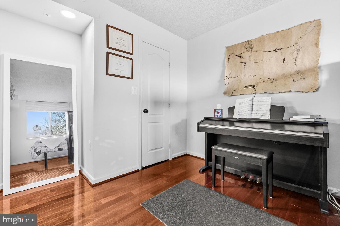 2230 GEORGE C MARSHALL DR #806, FALLS CHURCH, Virginia 22043, 2 Bedrooms Bedrooms, ,2 BathroomsBathrooms,Residential,For sale,2230 GEORGE C MARSHALL DR #806,VAFX2293330 MLS # VAFX2293330