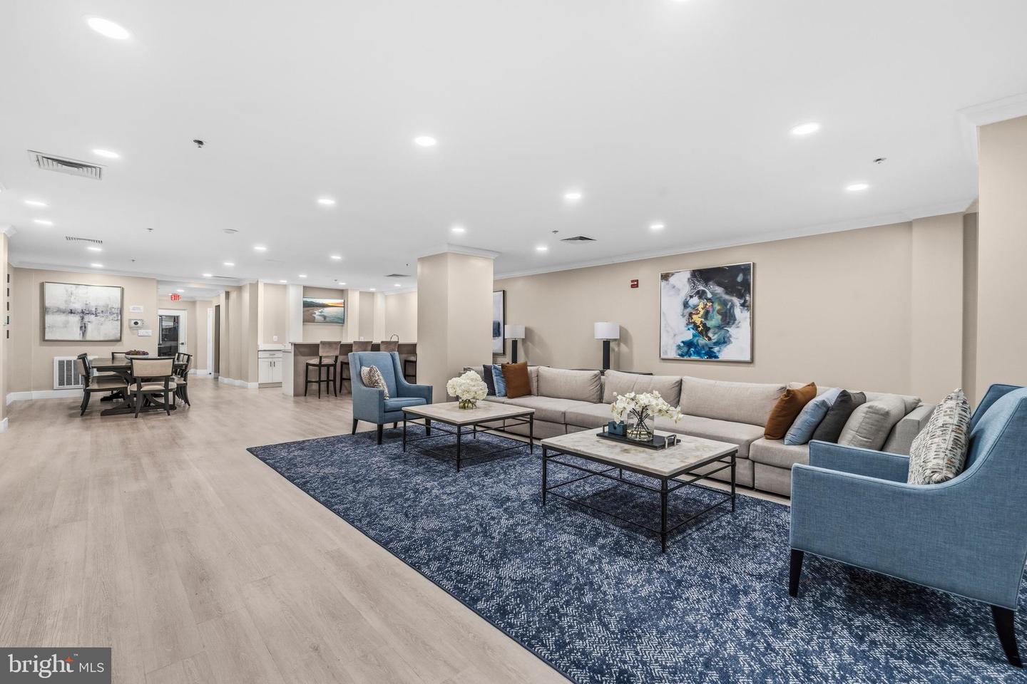 2230 GEORGE C MARSHALL DR #806, FALLS CHURCH, Virginia 22043, 2 Bedrooms Bedrooms, ,2 BathroomsBathrooms,Residential,For sale,2230 GEORGE C MARSHALL DR #806,VAFX2293330 MLS # VAFX2293330