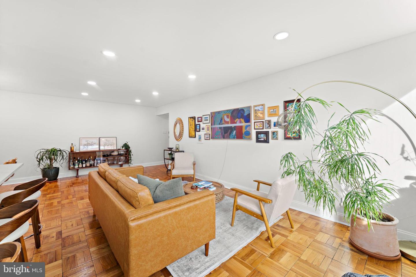 4200 CATHEDRAL AVE NW #610, WASHINGTON, District Of Columbia 20016, 2 Bedrooms Bedrooms, 3 Rooms Rooms,1 BathroomBathrooms,Residential,For sale,4200 CATHEDRAL AVE NW #610,DCDC2248258 MLS # DCDC2248258