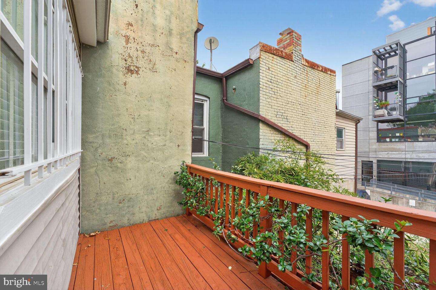 2261 12TH ST NW, WASHINGTON, District Of Columbia 20009, 3 Bedrooms Bedrooms, 6 Rooms Rooms,2 BathroomsBathrooms,Residential,For sale,2261 12TH ST NW,DCDC2248276 MLS # DCDC2248276