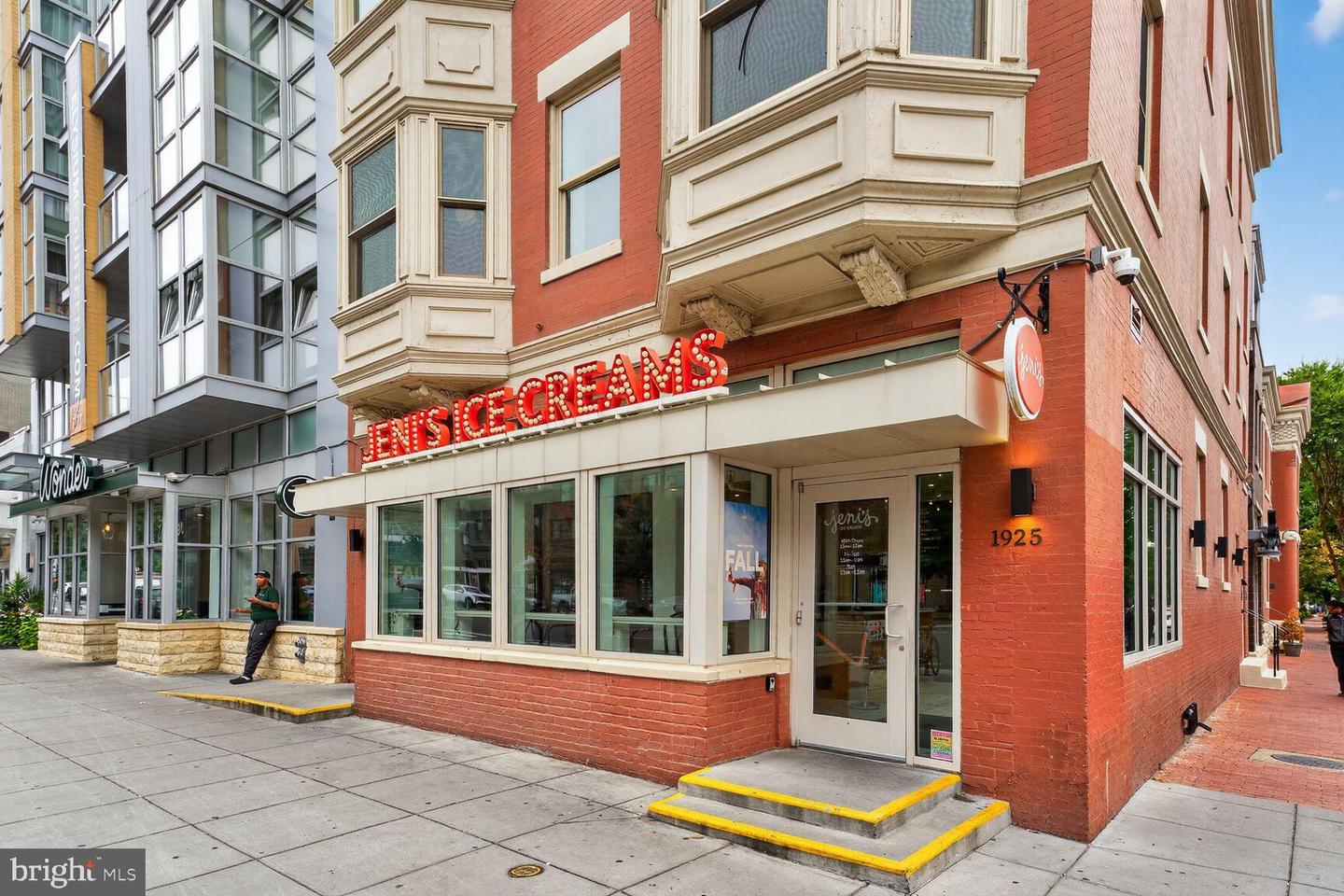 2261 12TH ST NW, WASHINGTON, District Of Columbia 20009, 3 Bedrooms Bedrooms, 6 Rooms Rooms,2 BathroomsBathrooms,Residential,For sale,2261 12TH ST NW,DCDC2248276 MLS # DCDC2248276