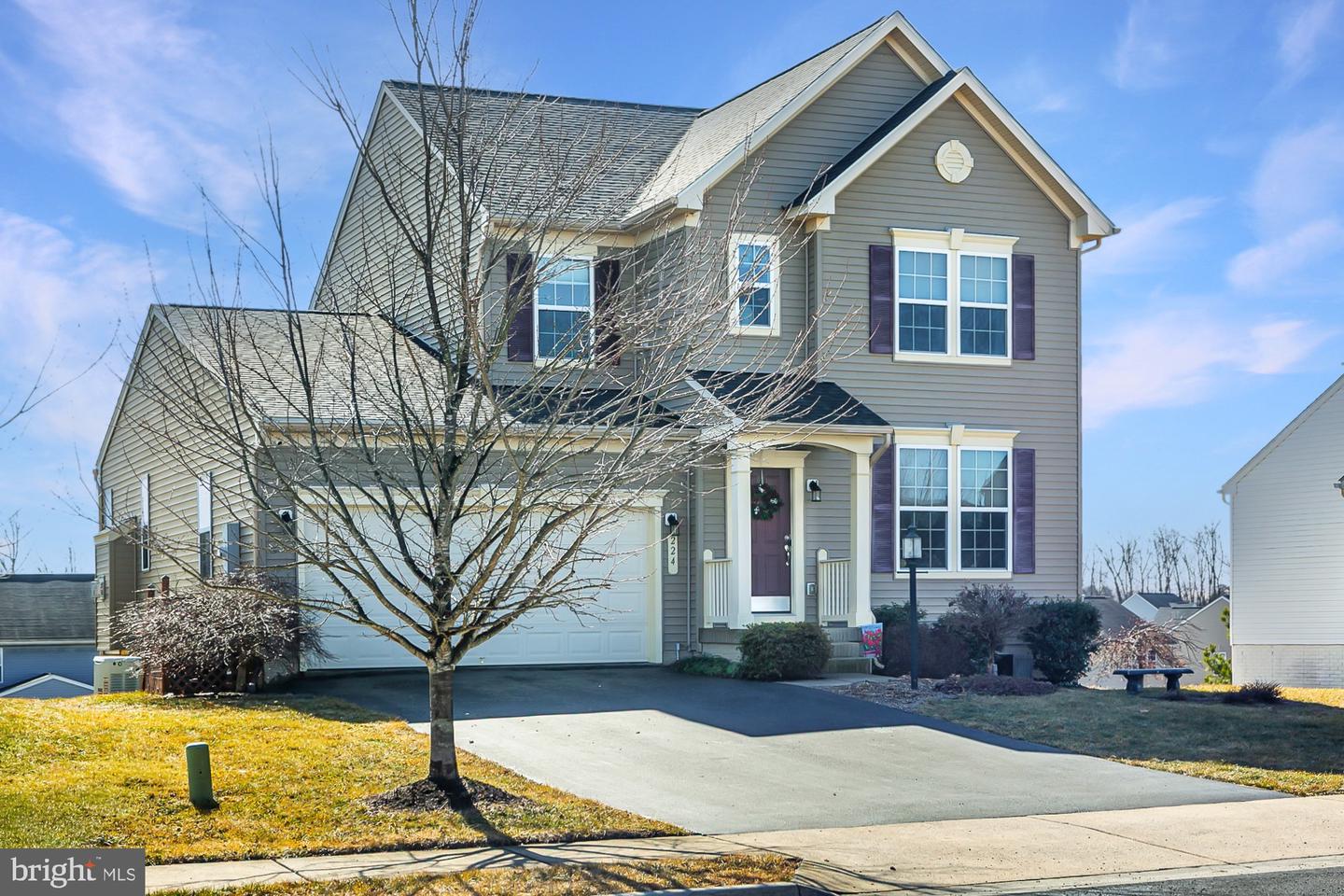 224 MORLYN DR, STEPHENSON, Virginia 22656, 3 Bedrooms Bedrooms, ,2 BathroomsBathrooms,Residential,For sale,224 MORLYN DR,VAFV2039860 MLS # VAFV2039860