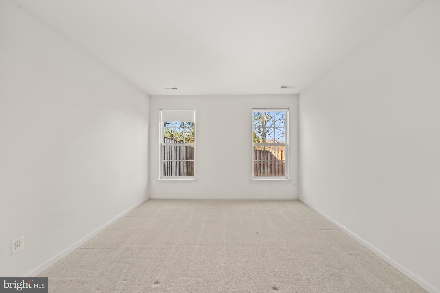 8079 HORSESHOE COTTAGE CIR, LORTON, Virginia 22079, 3 Bedrooms Bedrooms, ,2 BathroomsBathrooms,Residential,For sale,8079 HORSESHOE COTTAGE CIR,VAFX2293294 MLS # VAFX2293294