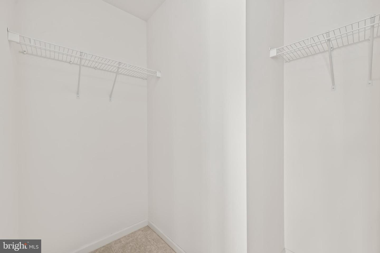 8079 HORSESHOE COTTAGE CIR, LORTON, Virginia 22079, 3 Bedrooms Bedrooms, ,2 BathroomsBathrooms,Residential,For sale,8079 HORSESHOE COTTAGE CIR,VAFX2293294 MLS # VAFX2293294