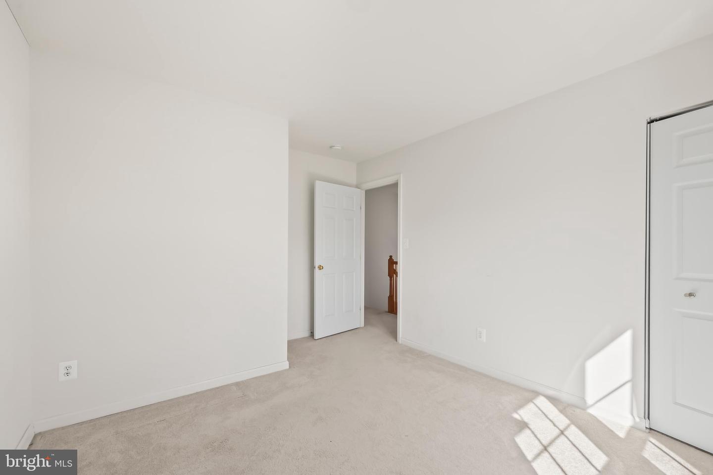 8079 HORSESHOE COTTAGE CIR, LORTON, Virginia 22079, 3 Bedrooms Bedrooms, ,2 BathroomsBathrooms,Residential,For sale,8079 HORSESHOE COTTAGE CIR,VAFX2293294 MLS # VAFX2293294