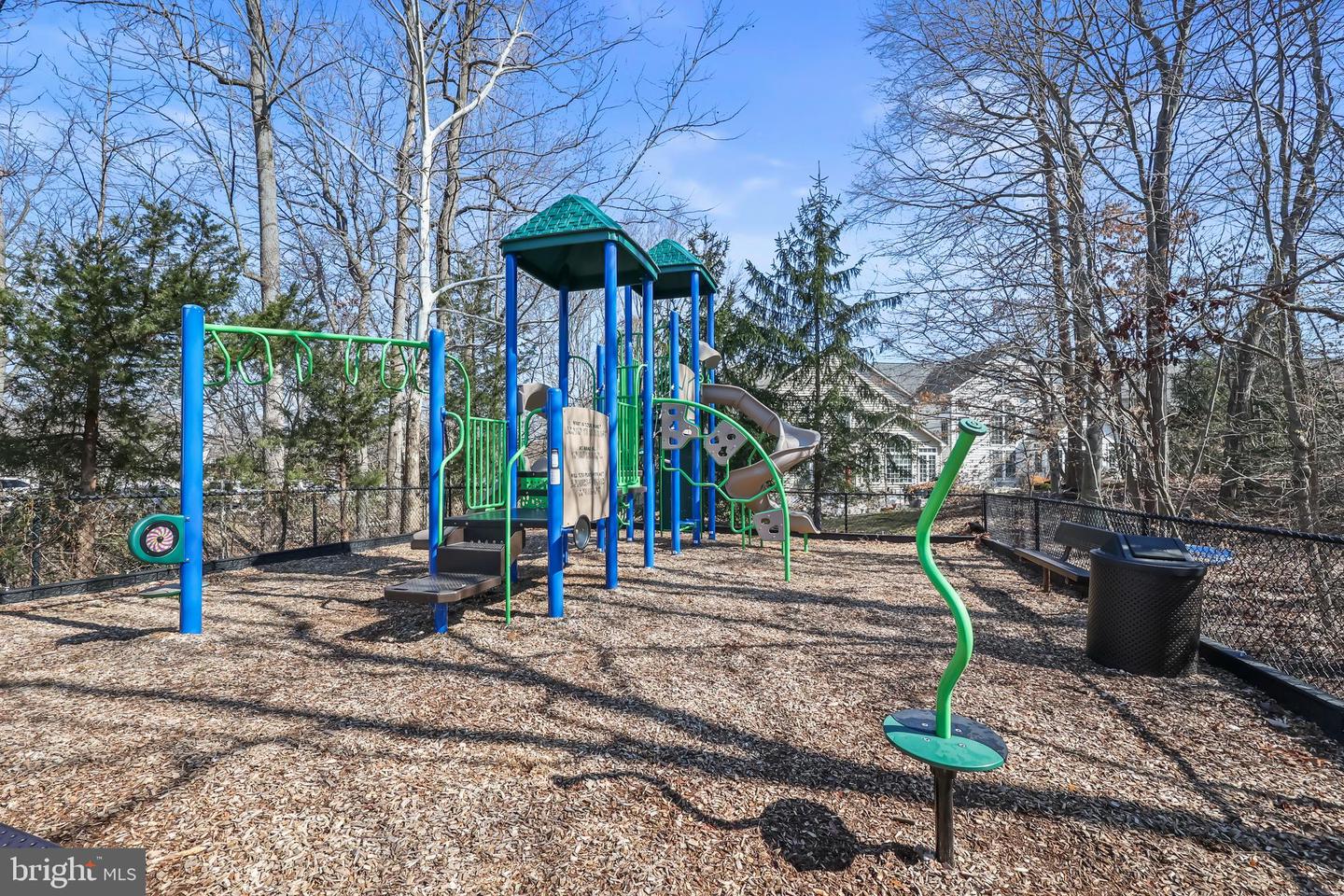 8079 HORSESHOE COTTAGE CIR, LORTON, Virginia 22079, 3 Bedrooms Bedrooms, ,2 BathroomsBathrooms,Residential,For sale,8079 HORSESHOE COTTAGE CIR,VAFX2293294 MLS # VAFX2293294