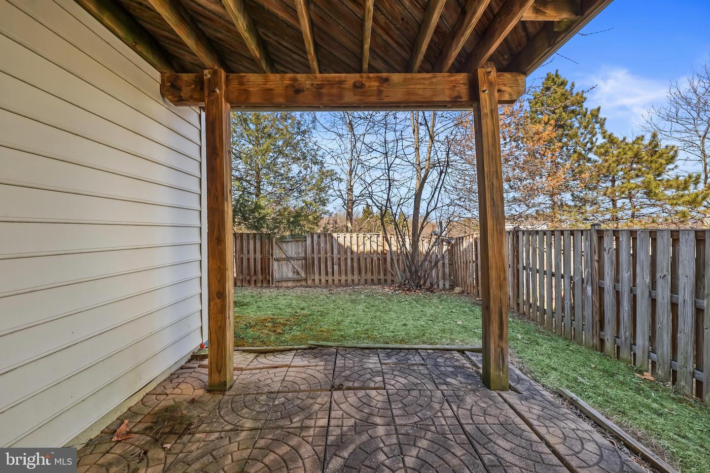 8079 HORSESHOE COTTAGE CIR, LORTON, Virginia 22079, 3 Bedrooms Bedrooms, ,2 BathroomsBathrooms,Residential,For sale,8079 HORSESHOE COTTAGE CIR,VAFX2293294 MLS # VAFX2293294