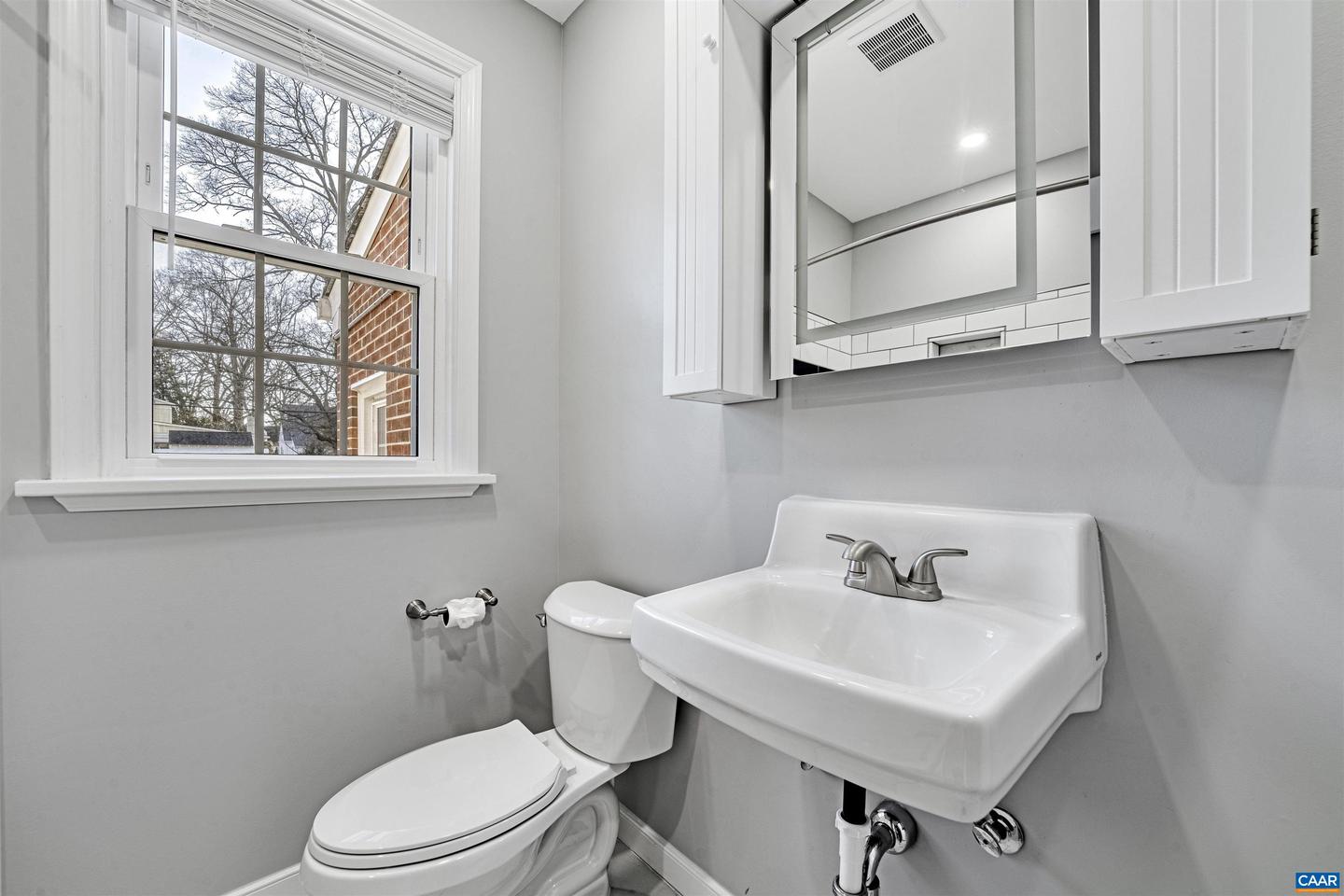 4803 PATTERSON AVE, RICHMOND, Virginia 23226, 2 Bedrooms Bedrooms, ,1 BathroomBathrooms,Residential,For sale,4803 PATTERSON AVE,673819 MLS # 673819