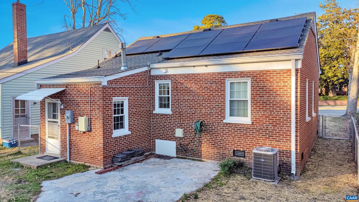 4803 PATTERSON AVE, RICHMOND, Virginia 23226, 2 Bedrooms Bedrooms, ,1 BathroomBathrooms,Residential,For sale,4803 PATTERSON AVE,673819 MLS # 673819