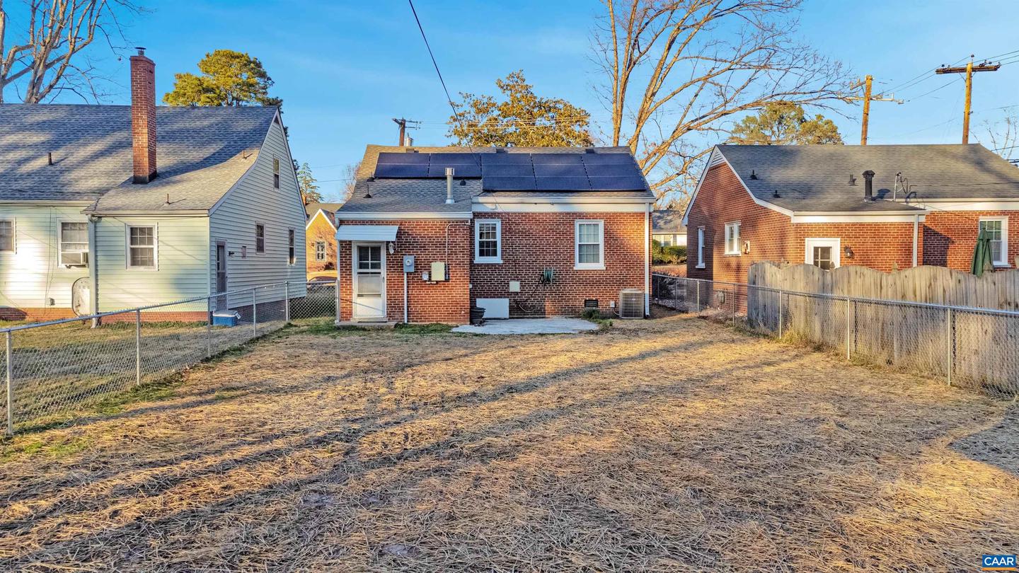 4803 PATTERSON AVE, RICHMOND, Virginia 23226, 2 Bedrooms Bedrooms, ,1 BathroomBathrooms,Residential,For sale,4803 PATTERSON AVE,673819 MLS # 673819