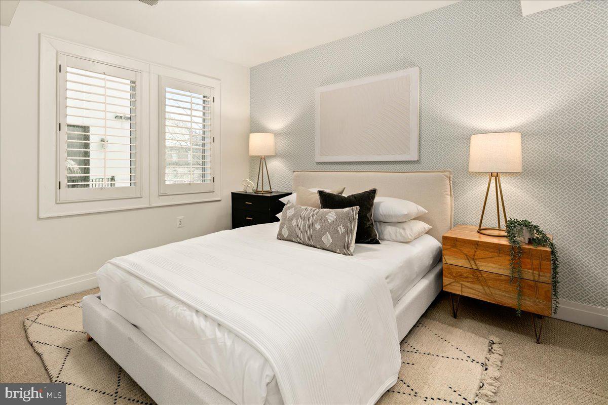 1109 M ST NW #11, WASHINGTON, District Of Columbia 20005, 2 Bedrooms Bedrooms, ,2 BathroomsBathrooms,Residential,For sale,1109 M ST NW #11,DCDC2248216 MLS # DCDC2248216