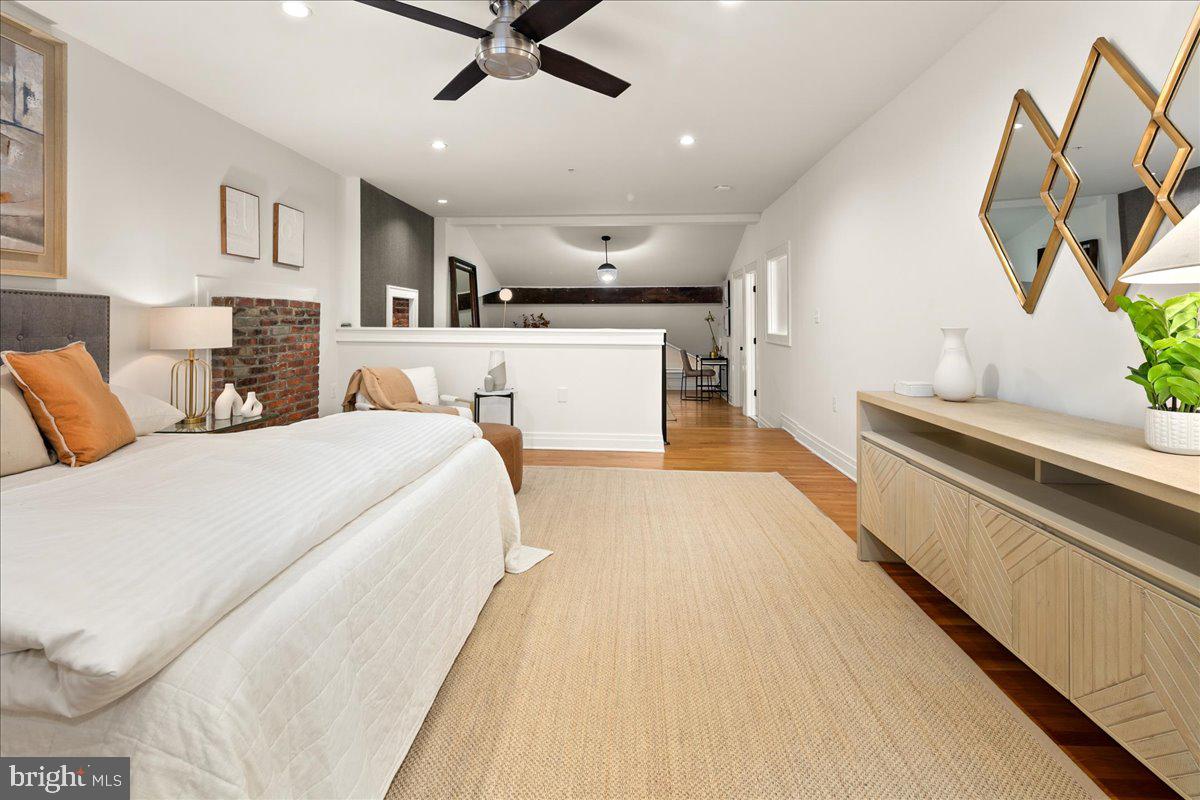 1109 M ST NW #11, WASHINGTON, District Of Columbia 20005, 2 Bedrooms Bedrooms, ,2 BathroomsBathrooms,Residential,For sale,1109 M ST NW #11,DCDC2248216 MLS # DCDC2248216