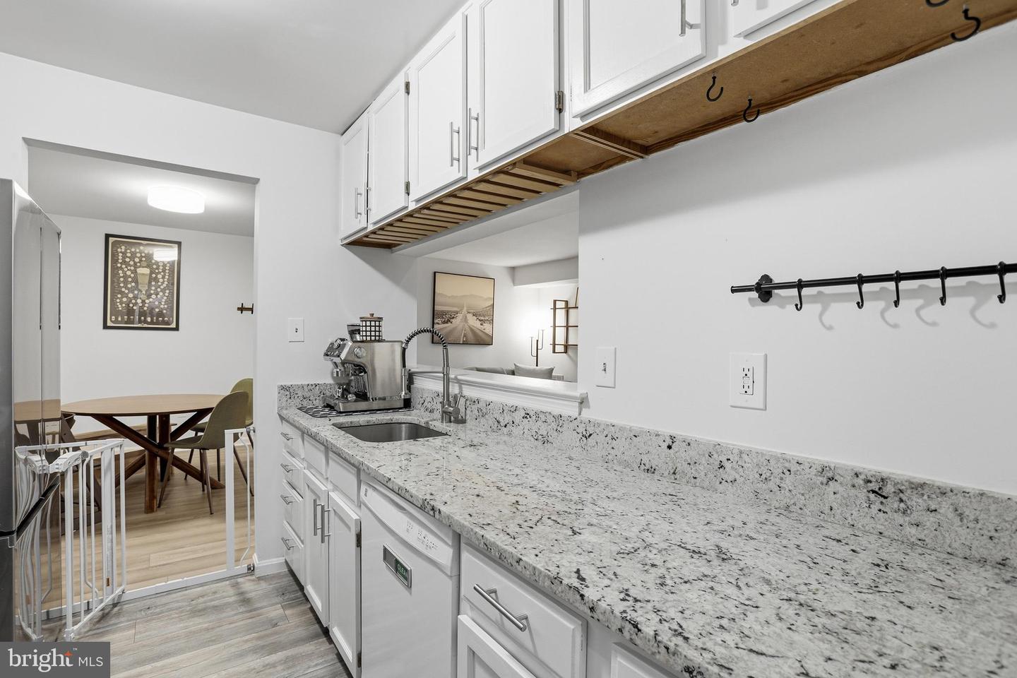 5704 SHADWELL CT #91, ALEXANDRIA, Virginia 22309, 2 Bedrooms Bedrooms, 7 Rooms Rooms,2 BathroomsBathrooms,Residential,For sale,5704 SHADWELL CT #91,VAFX2293476 MLS # VAFX2293476